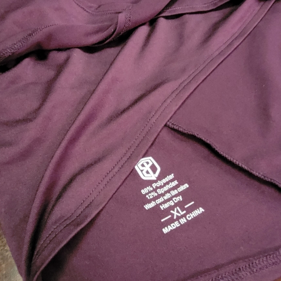 Born Primitive backless top - Picture 2 of 6